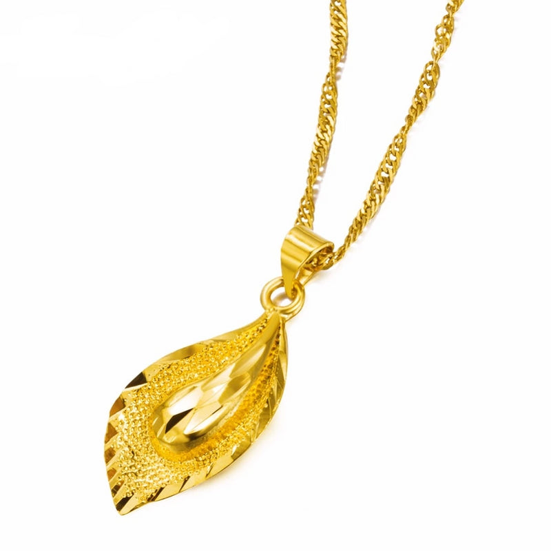 Africa Cannabiss Weed Herb Necklace